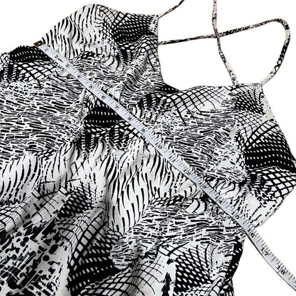 Forever 21 Open Back Asymmetrical Maxi Dress black white size small - Picture 10 of 13